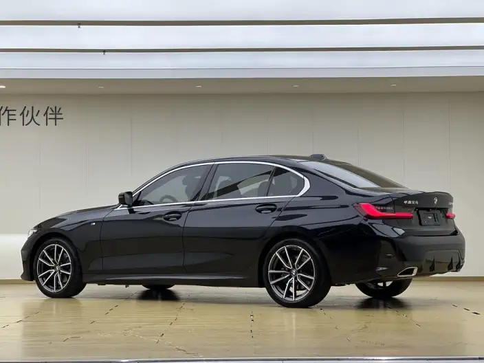 BMW 3 Series 2023 Model 325Li M Sports Set – фото 5