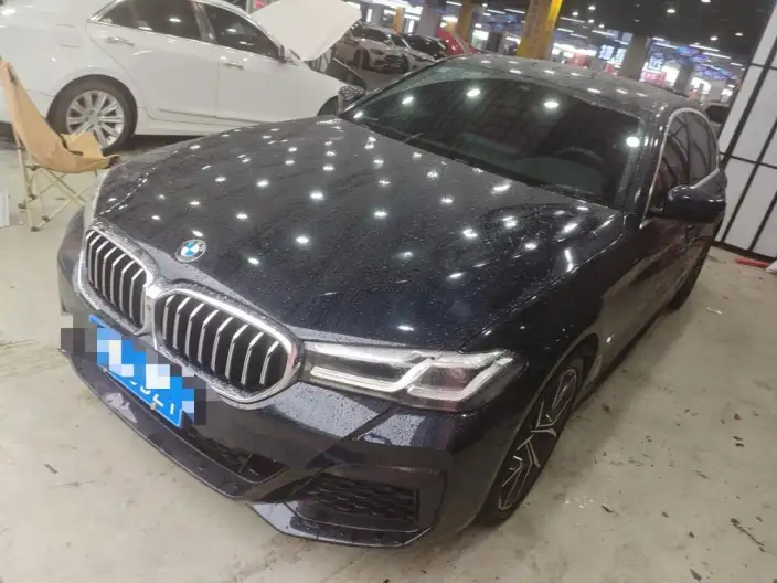 BMW 5 Series 2022 Model 530Li Exclusive Model M Sports Set – фото 1