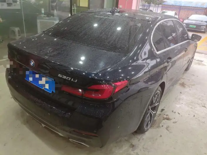 BMW 5 Series 2022 Model 530Li Exclusive Model M Sports Set – фото 4