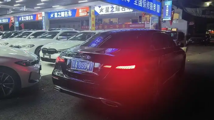 Mercedes-Benz E-Class 2023 Model E 300 L Noble Model sedan – фото 2