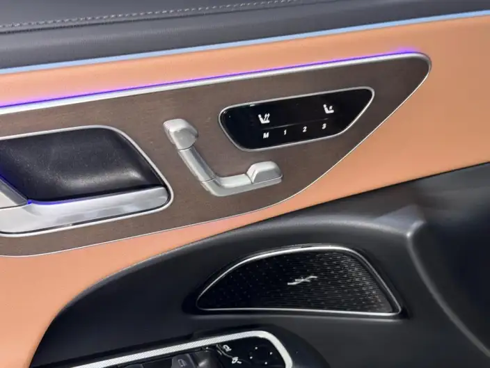 Mercedes-Benz E-Class 2024 Model E 300 L Fashion Model sedan – фото 10