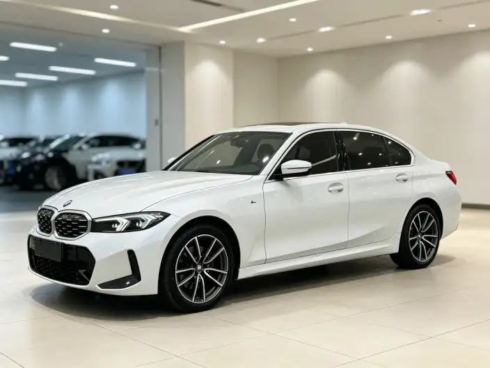BMW 3 Series 2025 Model 325Li M Sports Set – фото 1