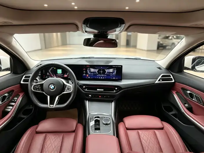 BMW 3 Series 2025 Model 325Li M Sports Set – фото 7