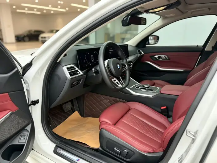 BMW 3 Series 2025 Model 325Li M Sports Set – фото 9