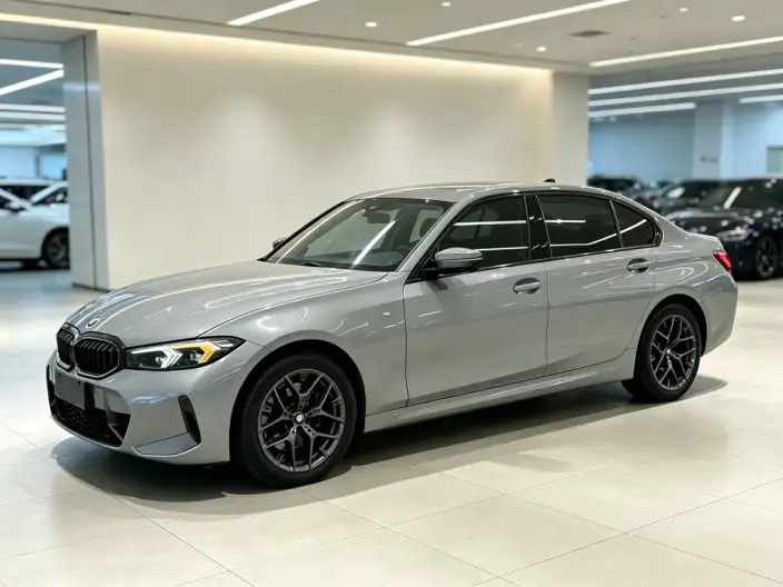 BMW 3 Series 2025 Model 330Li M Sports Night Set – фото 1