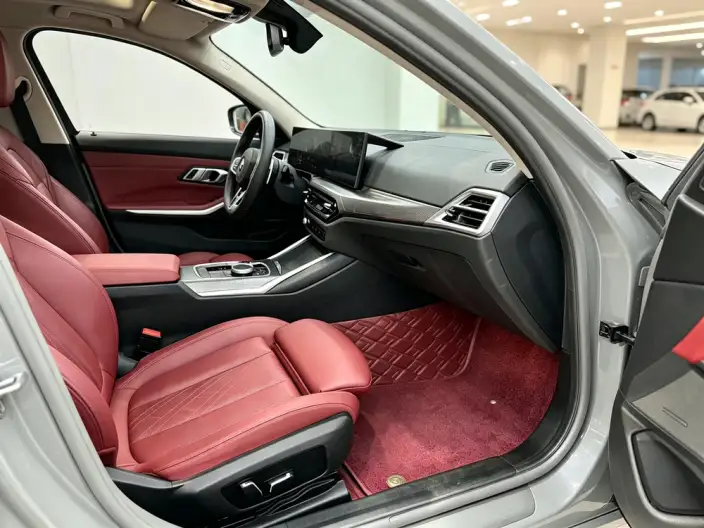 BMW 3 Series 2025 Model 330Li M Sports Night Set – фото 8