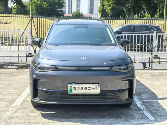 Leapmotor C16 2024 Model EV Edition 520 Exclusive Edition – фото 2