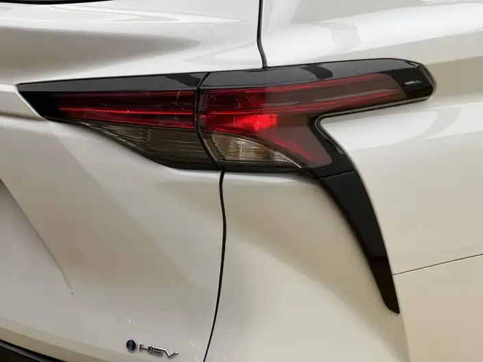 Granvia 2024 Model Intelligent Hybrid 2.5L 2WD Comfort Edition – фото 8