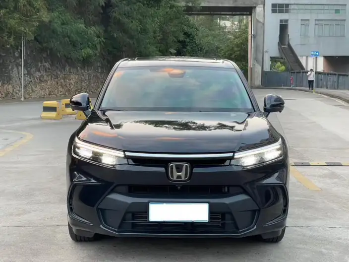 Honda BREEZE 2023 Model 240TURBO CVT 2WD Deluxe Edition – фото 2