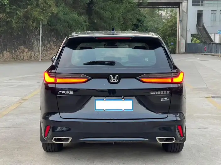 Honda BREEZE 2023 Model 240TURBO CVT 2WD Deluxe Edition – фото 4
