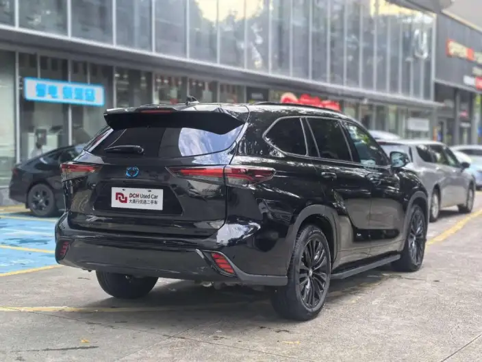 Toyota Highlander 2022 Model Hybrid 2.5L 4WD Knight Edition 7 seat – фото 6