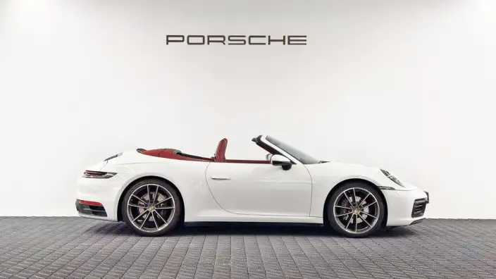 PORSCHE 911 2022 Model Carrera Cabriolet 3.0T – фото 8