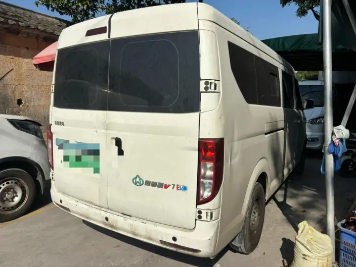 Cross Star V7 EV 2024 Model 251km Hatchback door Comfort Model 6 seat – фото 4