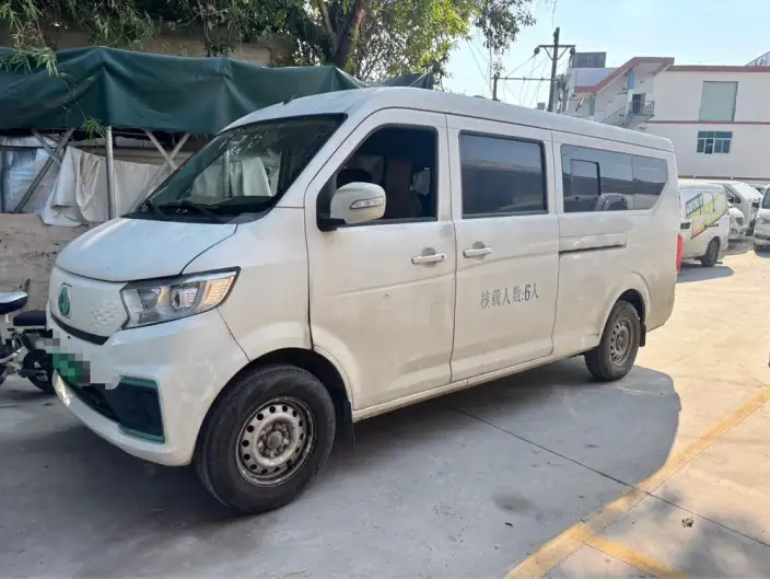 Cross Star V7 EV 2024 Model 251km Hatchback door Comfort Model 6 seat – фото 6