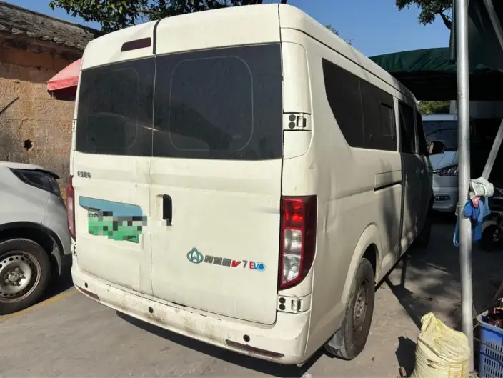 Cross Star V7 EV 2024 Model 251km Hatchback door Comfort Model 6 seat – фото 8
