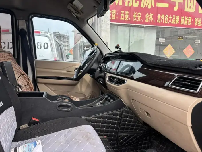 Cross Star V5 EV 2022 Model 300km 7 seat Passenger car – фото 8