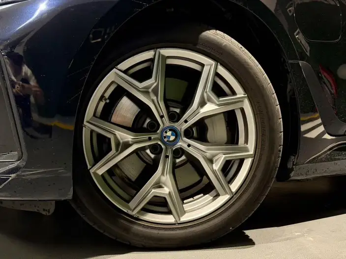 BMW i3 2023 Model eDrive35L – фото 8