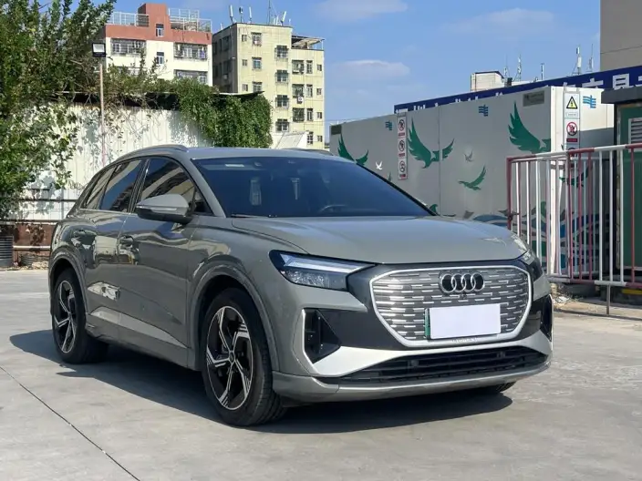 Audi Q4 e-tron 2022 Model 40 e-tron Genesis Edition – фото 3