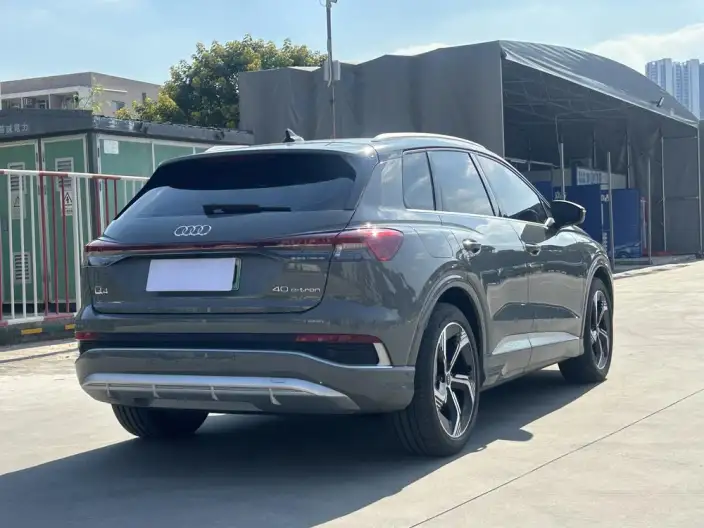 Audi Q4 e-tron 2022 Model 40 e-tron Genesis Edition – фото 6