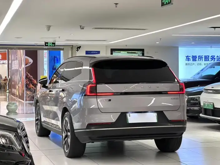 Volvo XC70 2026 Model 4WD Ultra-long Endurance Plus – фото 5