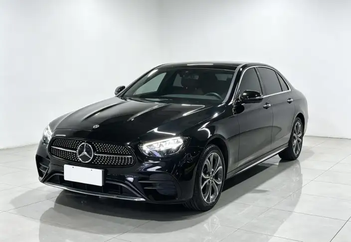 Mercedes-Benz E-Class 2023 Model E 300 L Luxury Model Sports sedan – фото 1