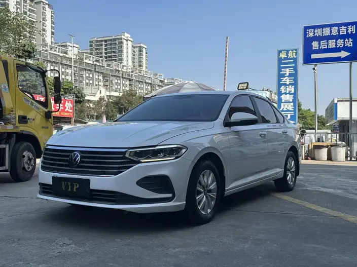 Volkswagen Lavida 2022 Model 1.5L Automatic Fashion edition – фото 1