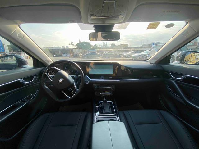 Bestune B70 2022 Third Gen 1.5T Automatic Enjoy – фото 5