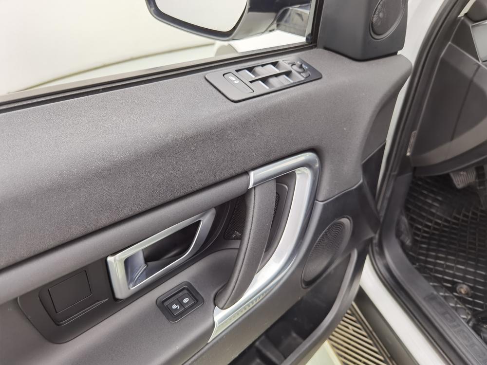 Land Rover Discovery Sport Модель 2019 года 240PS SE Edition Country VI – фото 23
