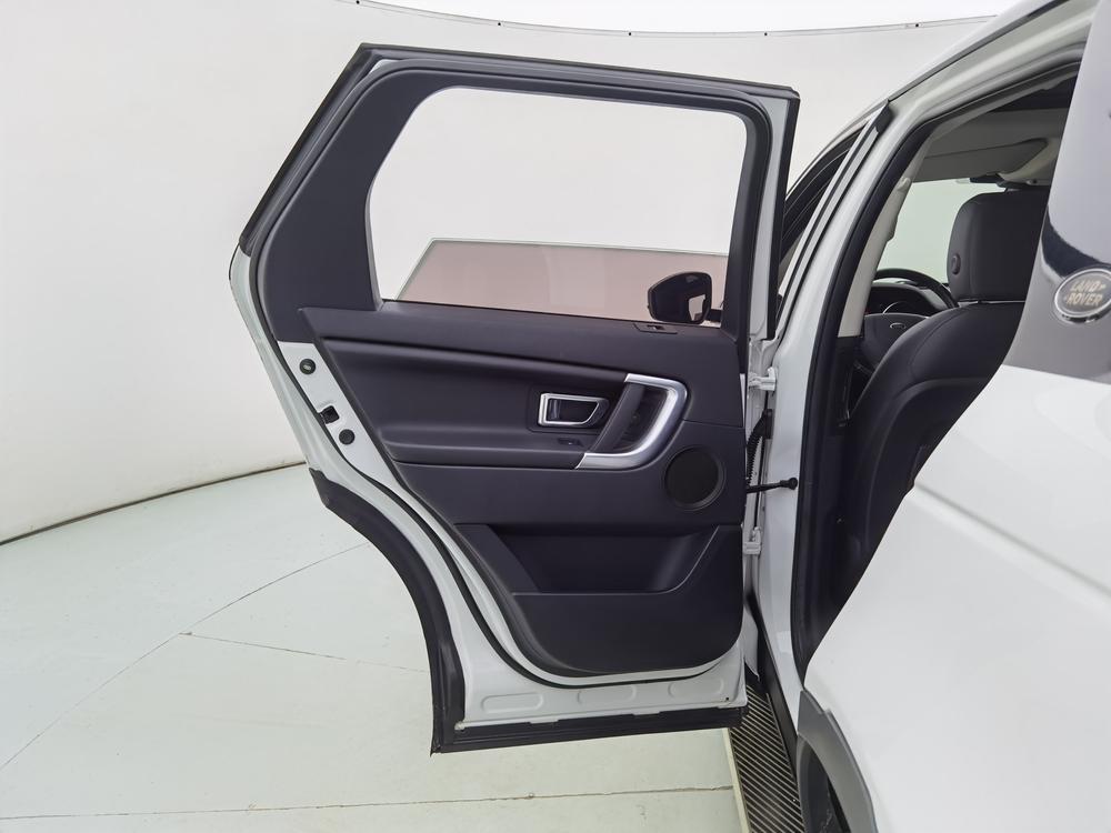 Land Rover Discovery Sport Модель 2019 года 240PS SE Edition Country VI – фото 24