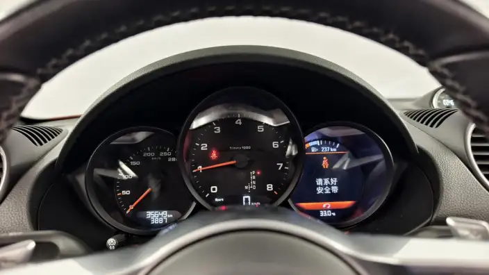 Porsche 718 2022 Model Boxster 2.0T – фото 10