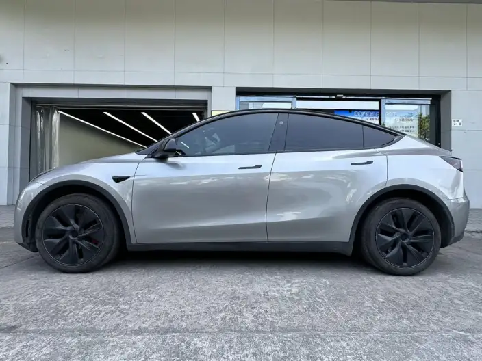 Model Y 2024 Model Rear-wheel drive version – фото 3