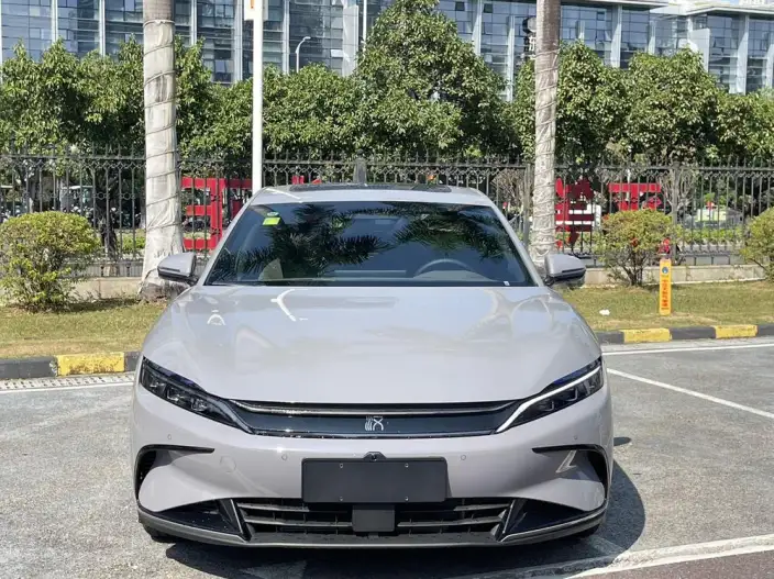 BYD Han DM 2025 Model Long Battery Life Pro Smart Driving Edition DM-i 245KM Noble Model – фото 2