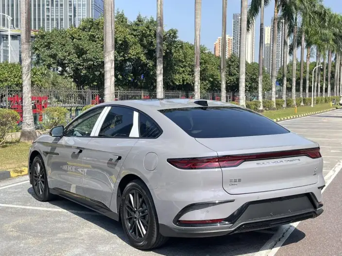 BYD Han DM 2025 Model Long Battery Life Pro Smart Driving Edition DM-i 245KM Noble Model – фото 4