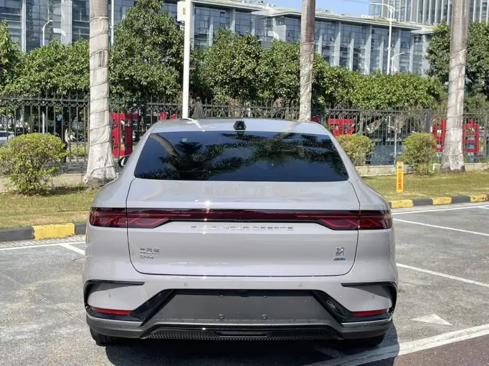 BYD Han DM 2025 Model Long Battery Life Pro Smart Driving Edition DM-i 245KM Noble Model – фото 5