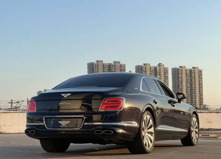 Continental Flying Spur 2021 Model 4.0T V8 Standard Edition – фото 5