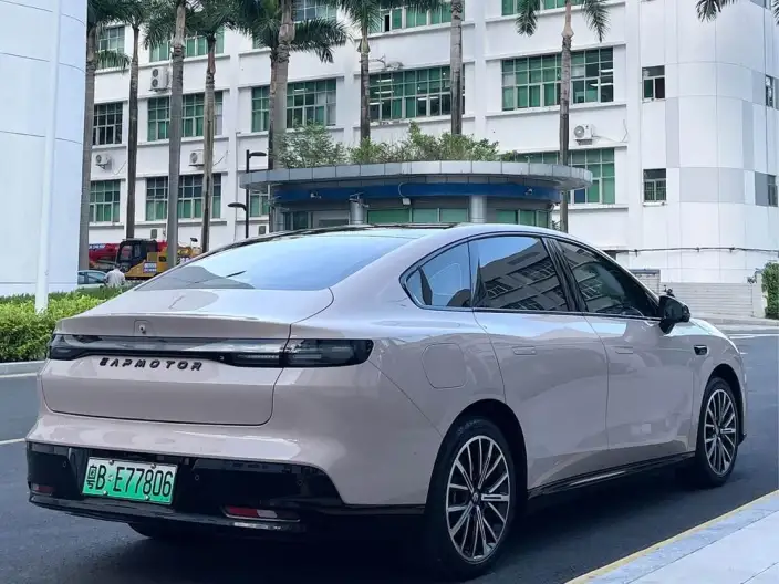 Leapmotor B01 2025 Model 650 Yuexiang Edition – фото 7
