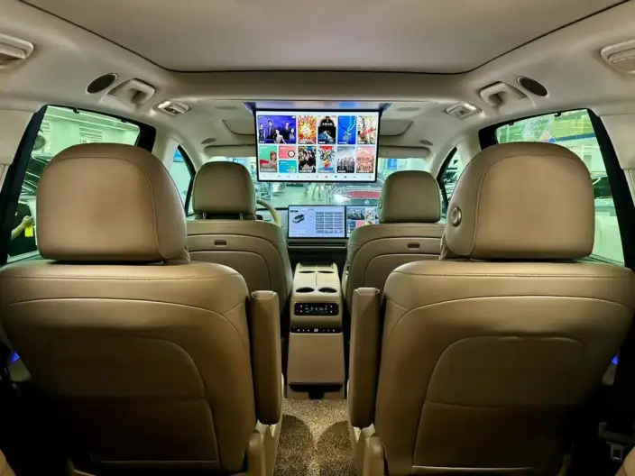 Li Auto i8 2025 Model Standard Edition – фото 7