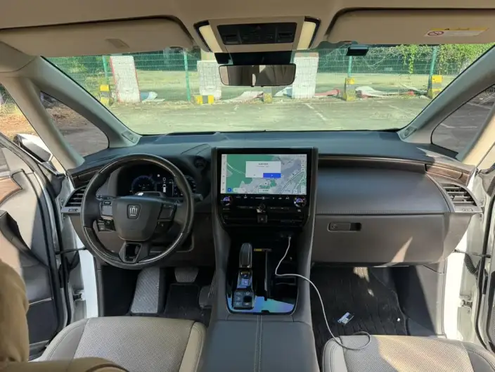 Vellfire 2023 Model Toyota Crown 2.5L Intelligent Hybrid 4WD Supreme Edition – фото 8