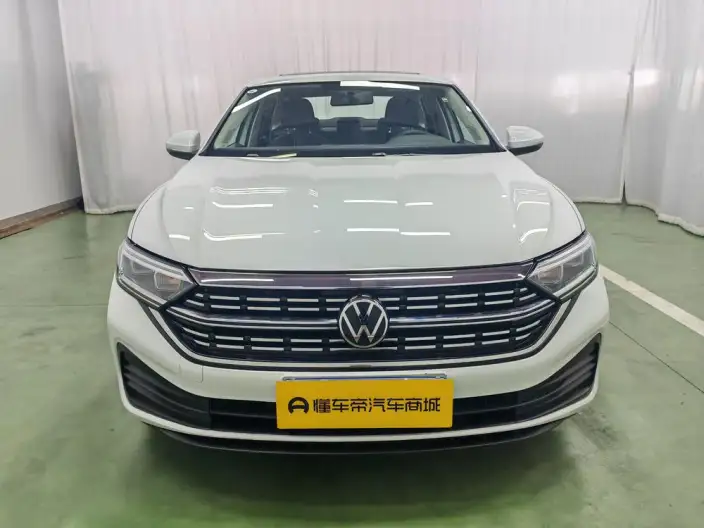 Volkswagen Sagitar 2024 Model 200TSI DSG Flying Version – фото 2
