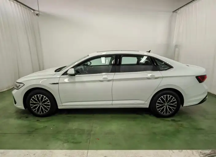 Volkswagen Sagitar 2024 Model 200TSI DSG Flying Version – фото 4