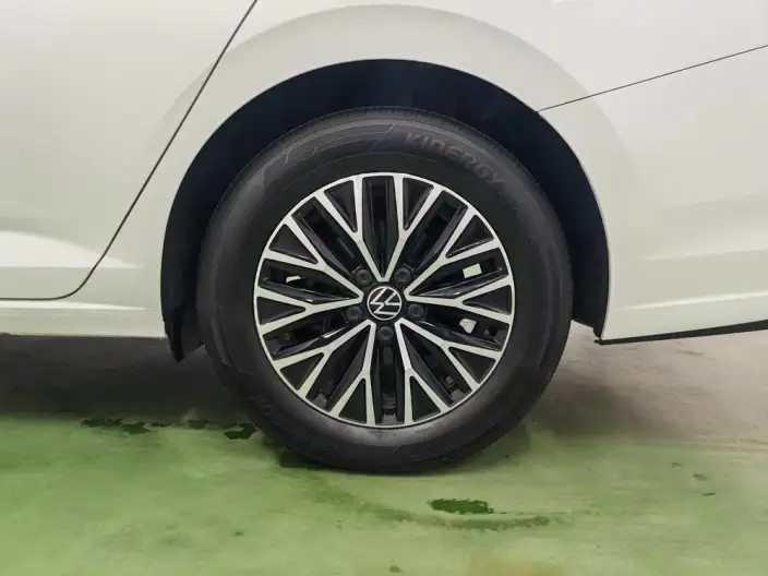 Volkswagen Sagitar 2024 Model 200TSI DSG Flying Version – фото 9
