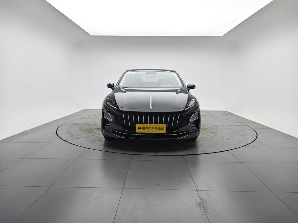 Hongqi E-QM5 2023 Modified Basic Traveler Edition – фото 2