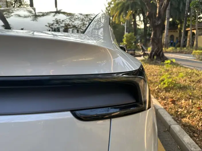 Model Y 2025 Model Rear-wheel drive version – фото 8