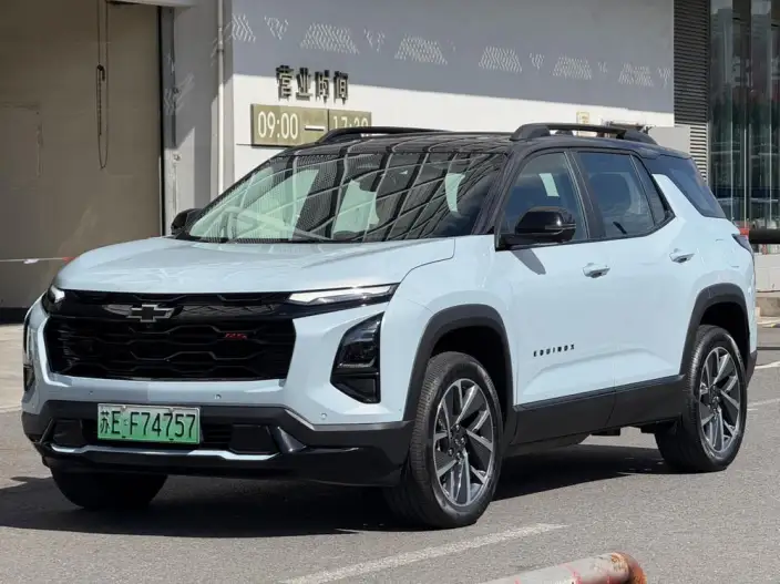Chevrolet Equinox Plus 2024 Model 1.5T 102km RS Flagship Edition – фото 1