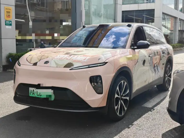 NIO ES8 2023 Model 100kWh Signature Edition – фото 1