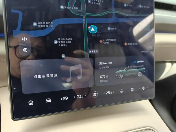 NIO ES8 2023 Model 100kWh Signature Edition – фото 6
