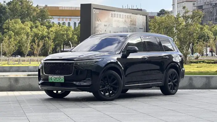 Li Auto ONE 2021 Model Extended Range 6 seat Edition – фото 1
