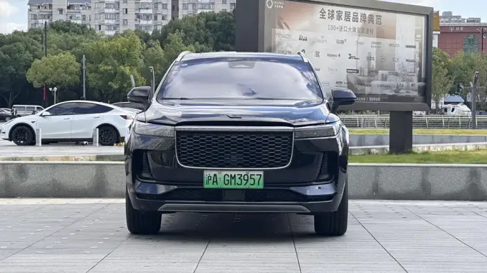 Li Auto ONE 2021 Model Extended Range 6 seat Edition – фото 2