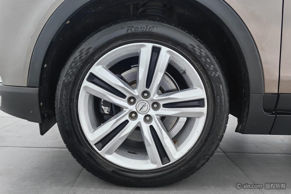 Zotye T700 2017 модификация 1.8T DCT Prestige – фото 9