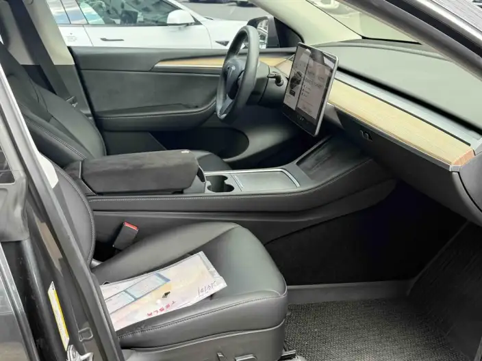 Model Y 2022 Model Long Battery Life Pro All-wheel drive version – фото 5